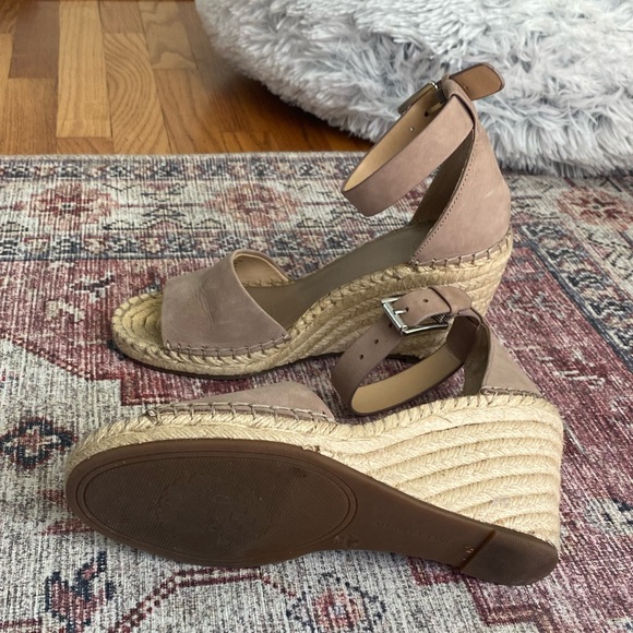 Vince Camuto - taupe espadrille wedge sandal, size 8 - Picture 2 of 6